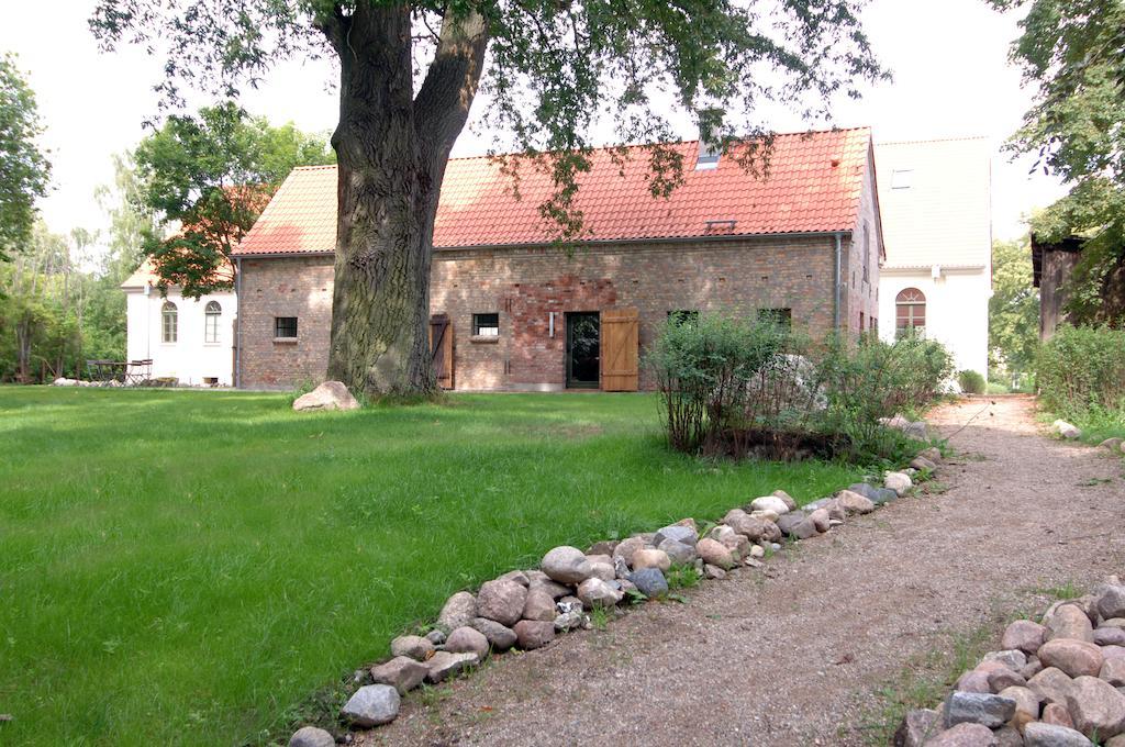 Kavaliershaus Schloss Bluecher Am Finckenersee Dış mekan fotoğraf